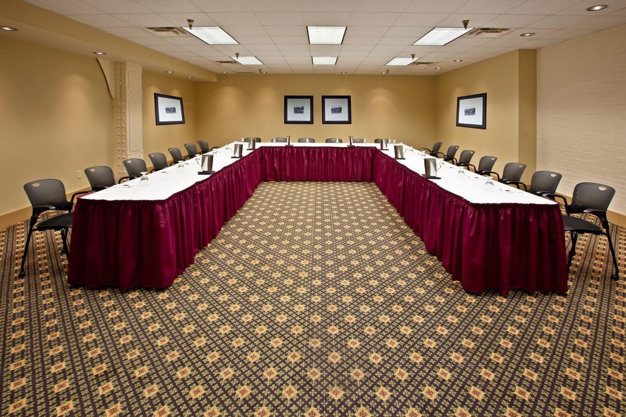 Crowne Plaza Indianapolis-Dwtn-Union Stn By Ihg Hotel Exterior foto