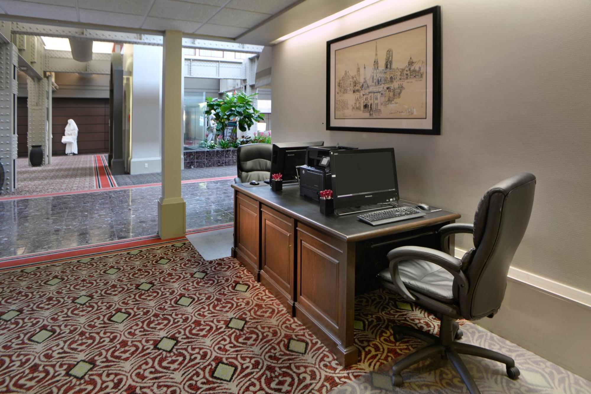 Crowne Plaza Indianapolis-Dwtn-Union Stn By Ihg Hotel Exterior foto